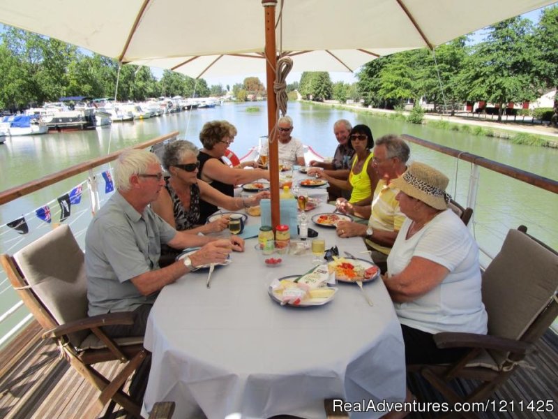 Lunch in Castelsarrasin | Barge Cruise in France, Holland & Germany. | Image #10/13 | 