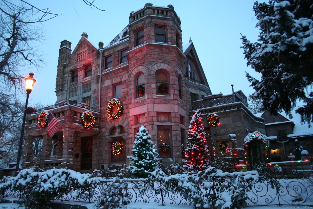 Castle Marne at Christmas time | Historic Victorian Castle Marne Bed & Breakfast | Image #10/15 | 