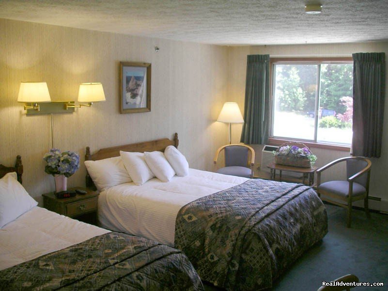 Guest Room | Rhumb Line Resort | Image #6/10 | 
