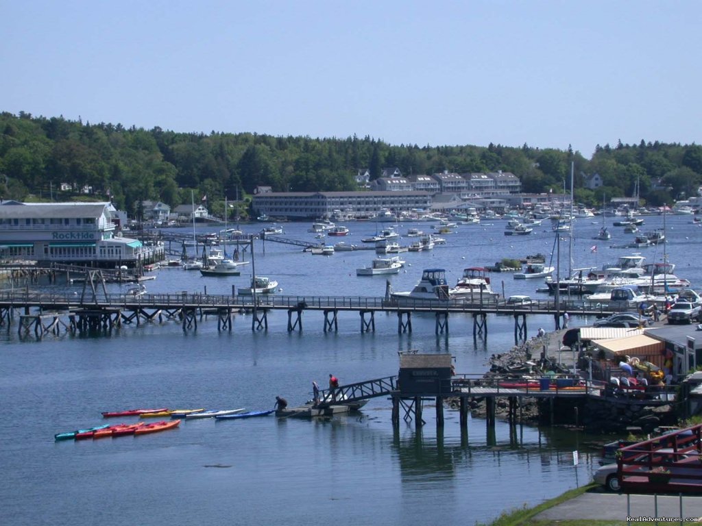 “harbor Light's” #6 | Blue Heron Seaside Inn | Boothbay Harbor, Maine  | Bed & Breakfasts | Image #1/16 | 