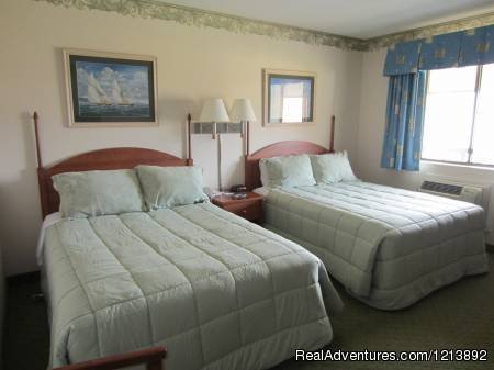 Standard Room | Flagship Inn & Suites | Boothbay Harbor, Maine  | Hotels & Resorts | Image #1/4 | 