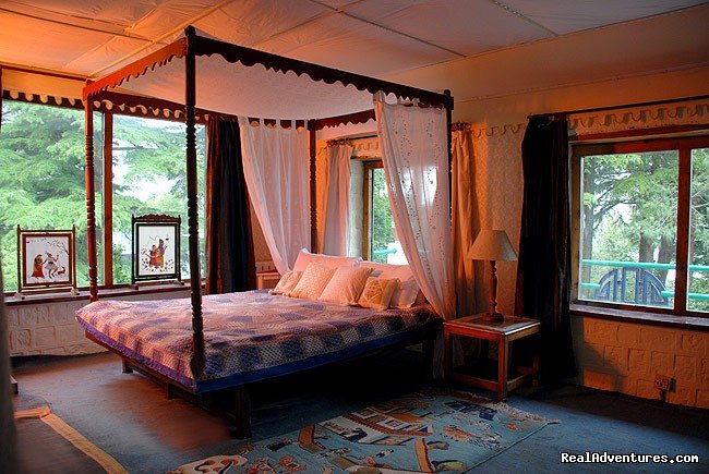 Hallett Room | Himalayan nature resort at Eagles Nest India | Image #8/19 | 