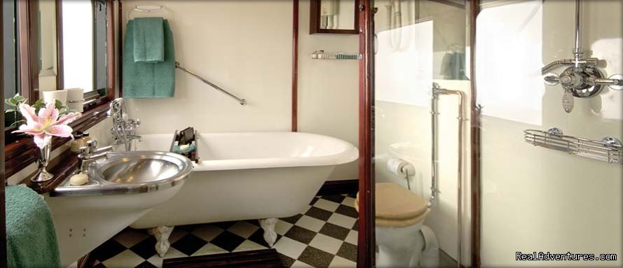 Beautifully decorated ensuite bathroom | Luxury Family Steam Train Safari | Image #11/11 | 
