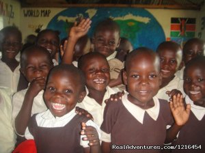 Kenya Voluntary and Community Development Project | Nairobi, Kenya Volunteer Vacations | Africa Discovery