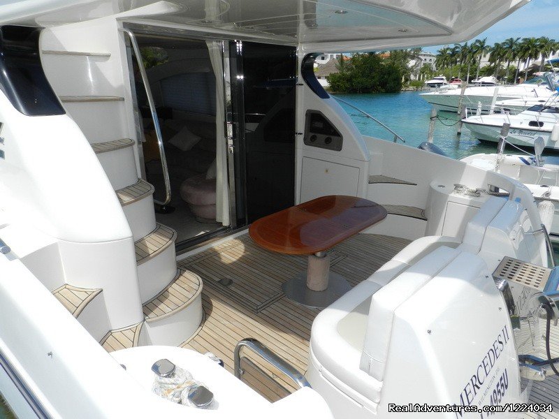 Luxury Yacht Charter Cancun Playa Mujeres Mexico | Image #24/37 | 