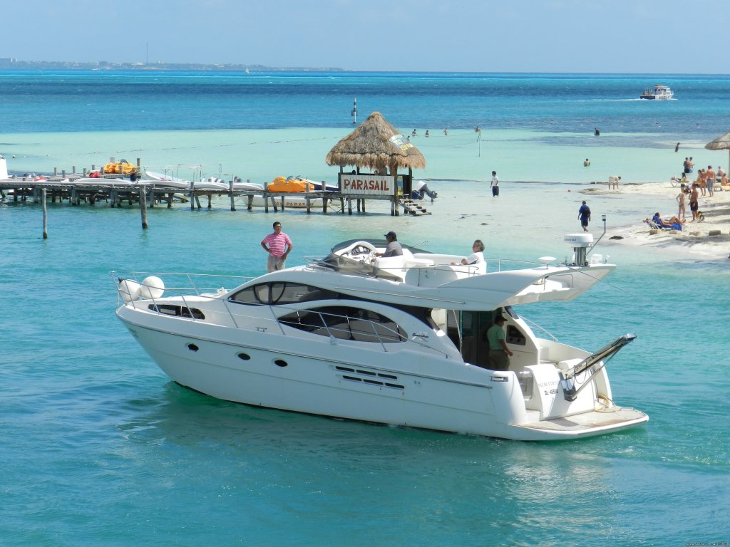 Azimut Yacht For Rent | Luxury Yacht Charter Cancun Playa Mujeres Mexico | Cancun, Mexico | Sailing | Image #1/37 | 
