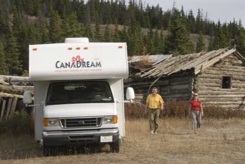 Exploring the Yukon in a Motorhome | Image #3/9 | CanaDream RV Rentals & Sales - Whitehorse