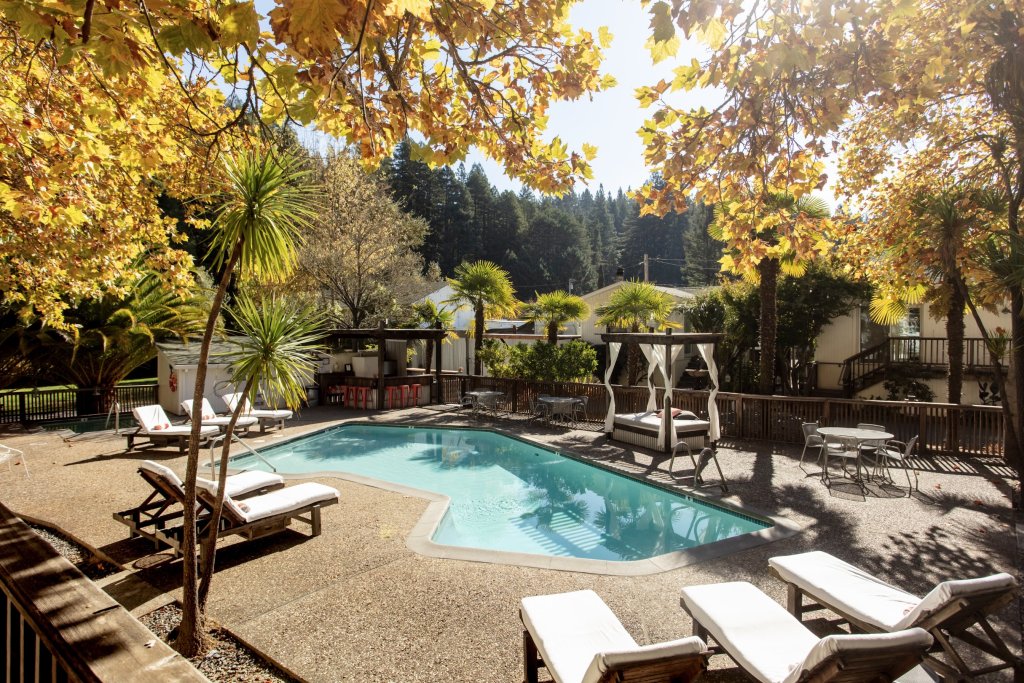 Modern Boutique Hotel In The Russian River Valley | Image #6/9 | 