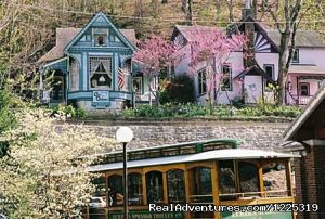Cliff Cottage B&B Luxury Suites/Historic Cottages | Eureka Springs, Arkansas Bed & Breakfasts | Cape Girardeau, Missouri Bed & Breakfasts