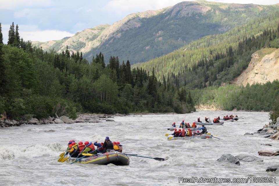Canyon Run Paddle Raft | Denali Raft Adventures, Inc. | Denali National Park, Alaska  | Rafting Trips | Image #1/9 | 