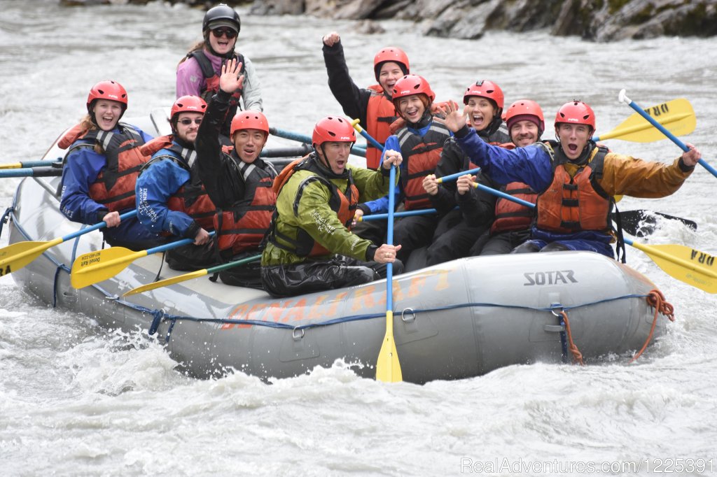 Canyon Run Paddle Raft | Denali Raft Adventures, Inc. | Image #4/9 | 