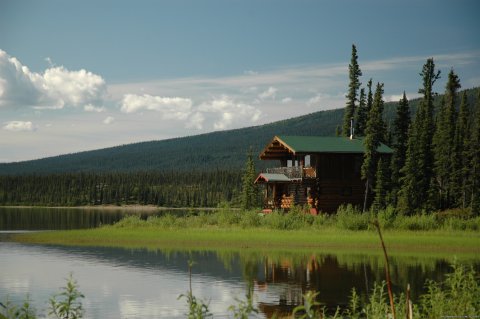 Iniakuk Lake WIlderness Lodge
