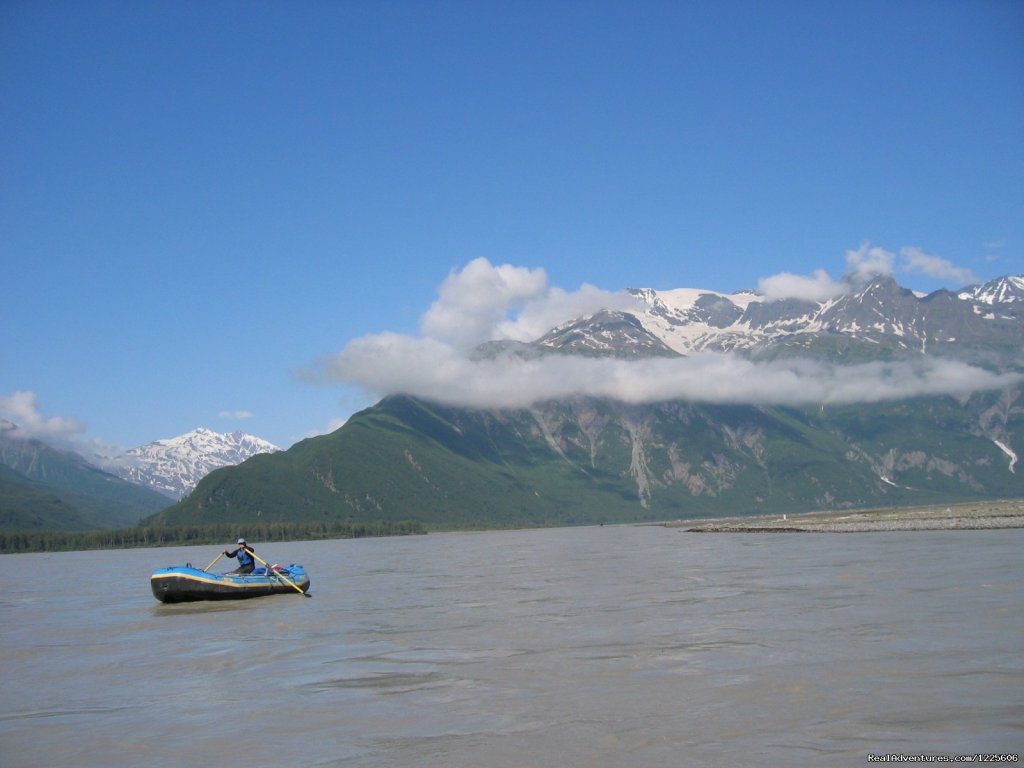 Rafting the Copper River | St. Elias Alpine Guides | Image #15/23 | 