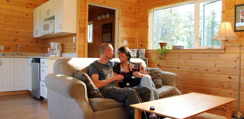 Relax in the Cranberry cottage | Sundog Retreat | Image #2/4 | 
