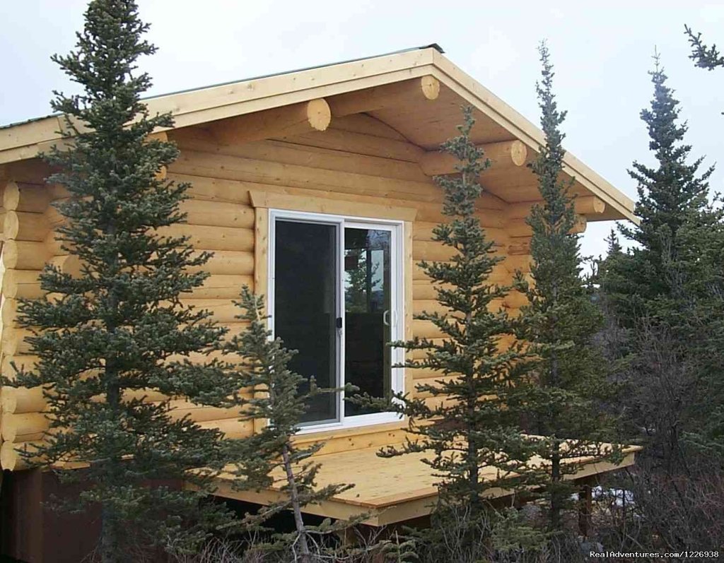 Park's Edge Cabins, Outside View of the Deluxe Cabin | Park's Edge | Image #2/4 | 