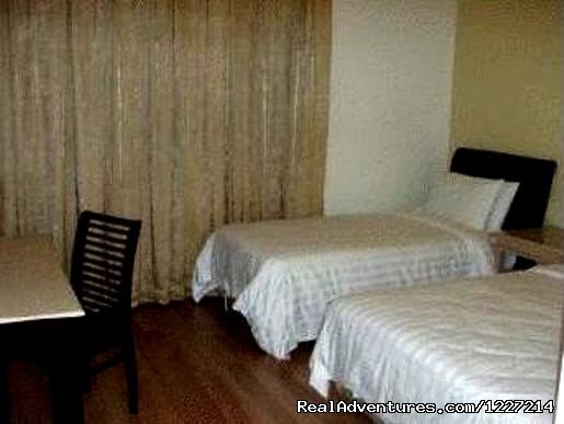 1 Double Bed + 1 Single Bed | 1 Borneo Tower B - Service Apartment / Condominium | Image #2/17 | 