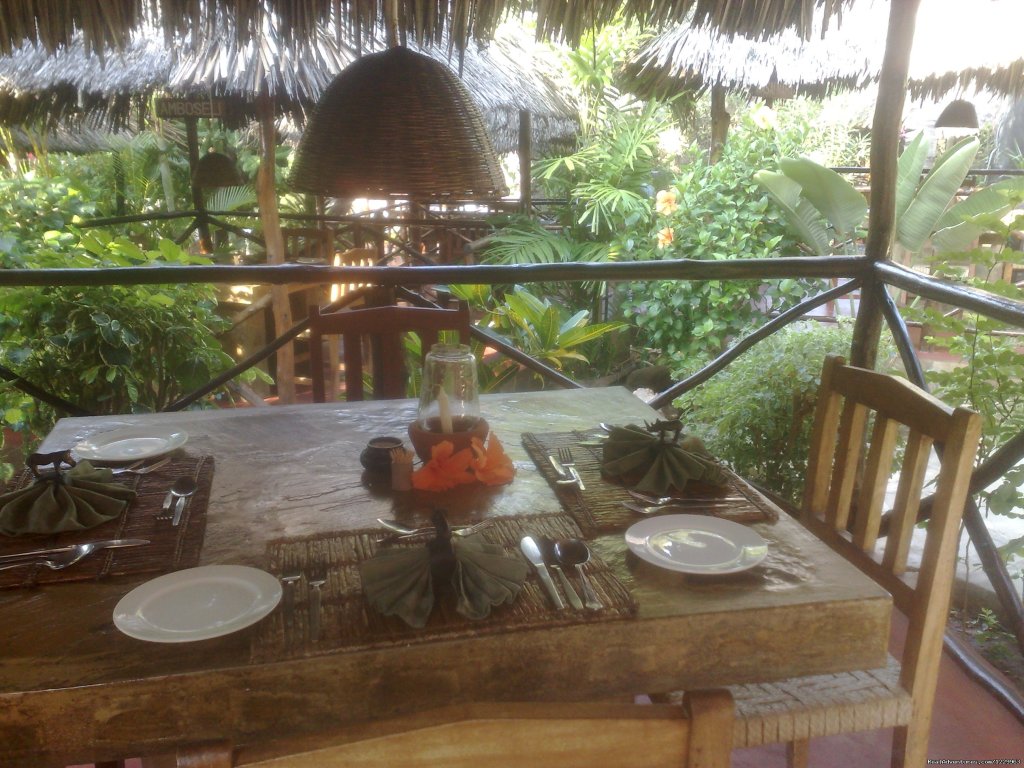 Dinning Tembo Restaurant | Unforgetable Days at Watamu Tembo Village Resort | Image #2/15 | 