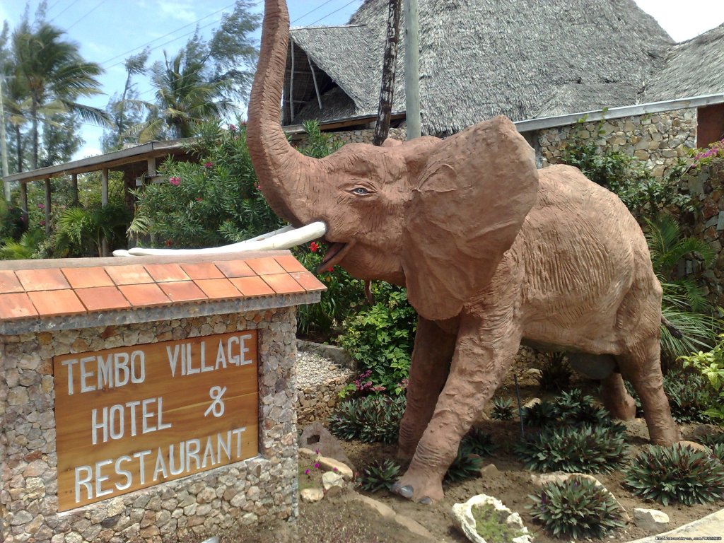 Logo Entrance | Unforgetable Days at Watamu Tembo Village Resort | Image #8/15 | 