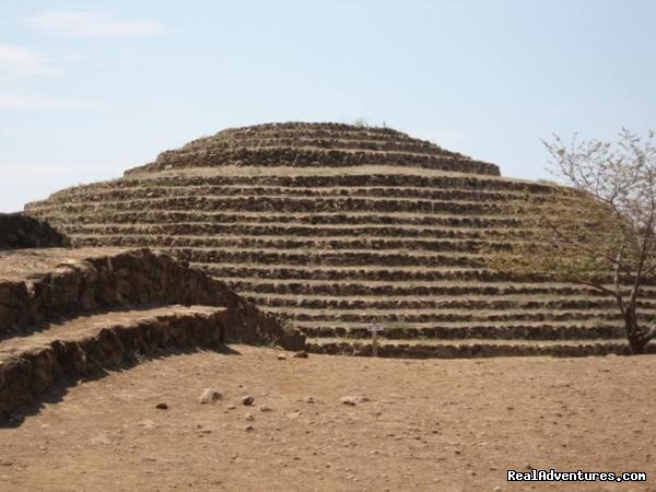 The Pyramids of Guachimontones at Teuchitl?n | Horseback Riding Mexican Tours | Image #5/13 | 