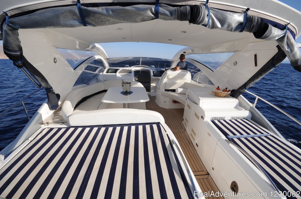 'Ocean Yacht' in Eilat-Red Sea | Image #8/9 | 