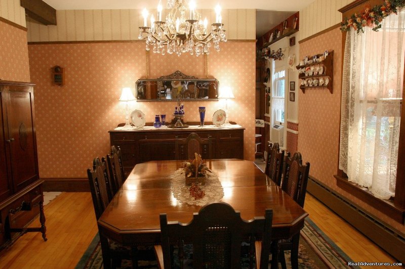 Dining Room | Dreams of Yesteryear | Image #5/7 | 