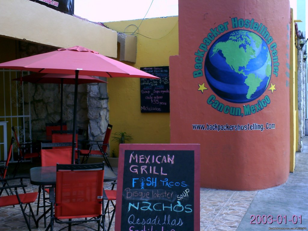 Calle Margaritas | Backpackers Hostelling Center & Champ's Sports Bar | Image #3/23 | 