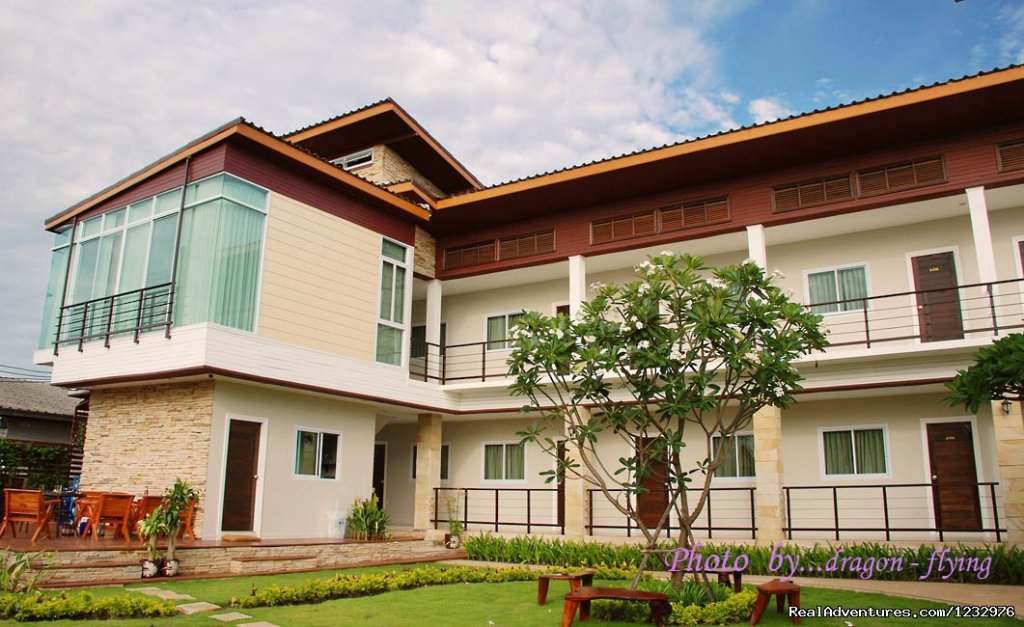VIP and Deluxe Rooms | The Park Nangrong Resort | Image #6/13 | 