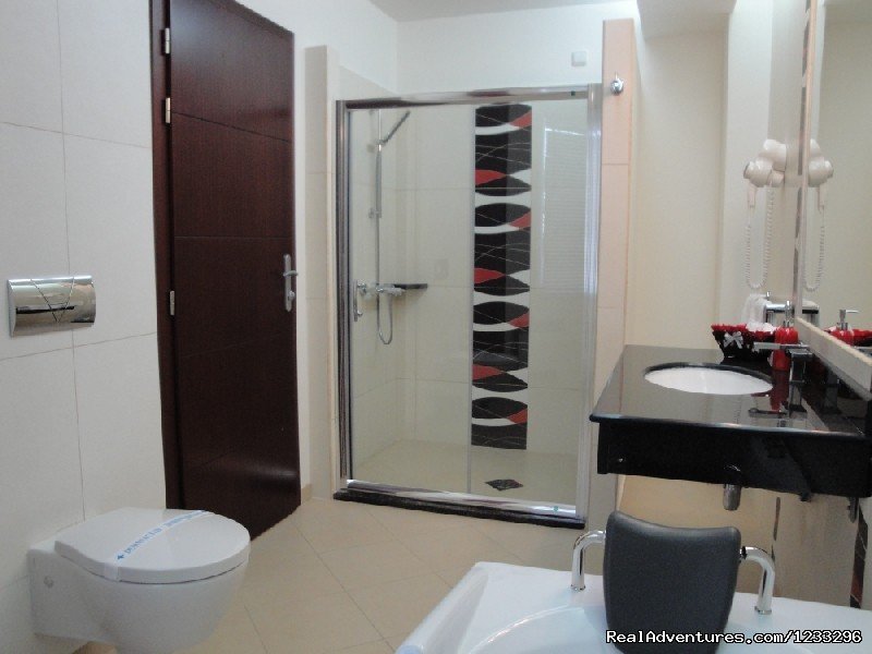 Bathroom | Aleksandar Villa Boutique Hotel | Image #8/13 | 