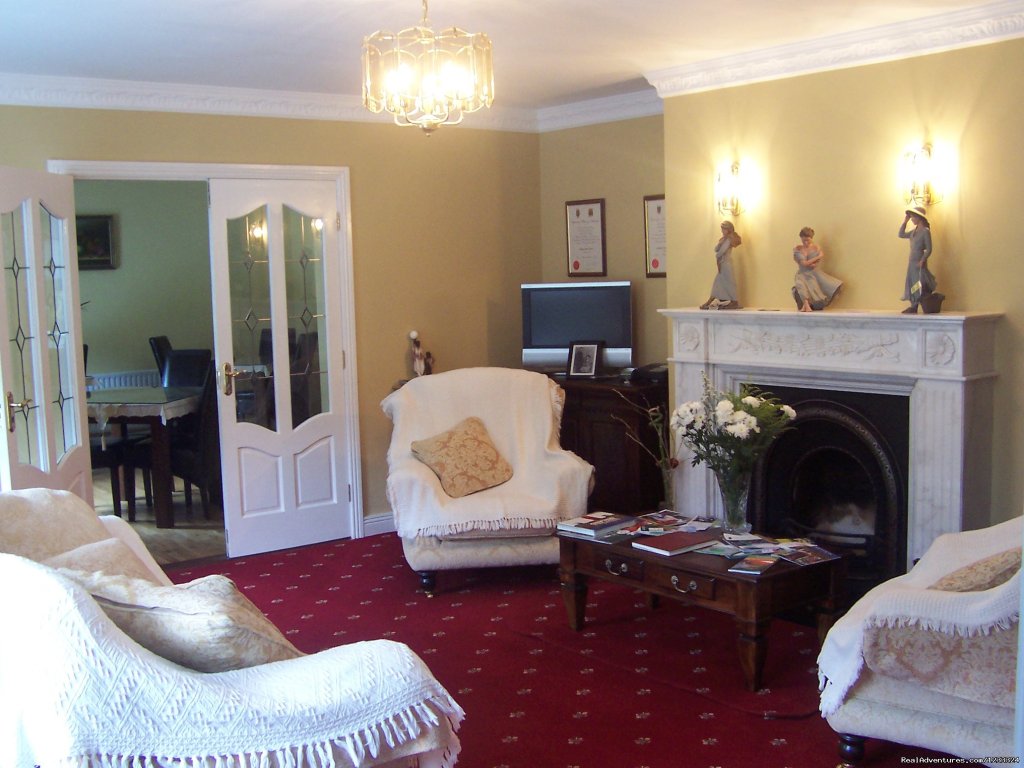 Sitting Room | Talltrees B&B | Portlaoise, Ireland | Bed & Breakfasts | Image #1/5 | 