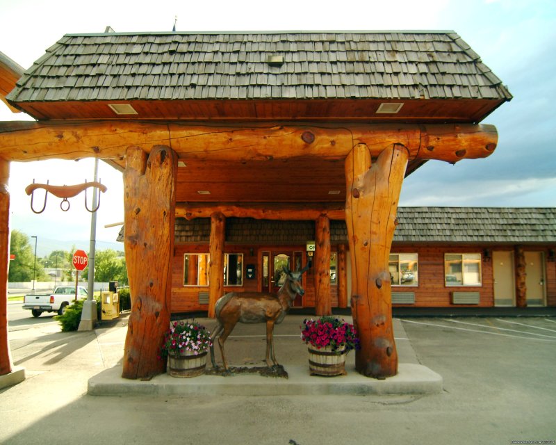 Pronghorn Entry | Rodeway Inn & Suites Pronghorn Lodge | Lander, Wyoming  | Hotels & Resorts | Image #1/13 | 