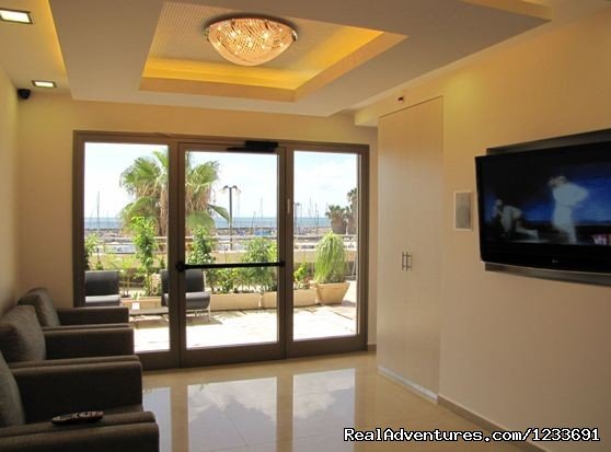 lobby | Royal T Suites | Image #3/13 | 