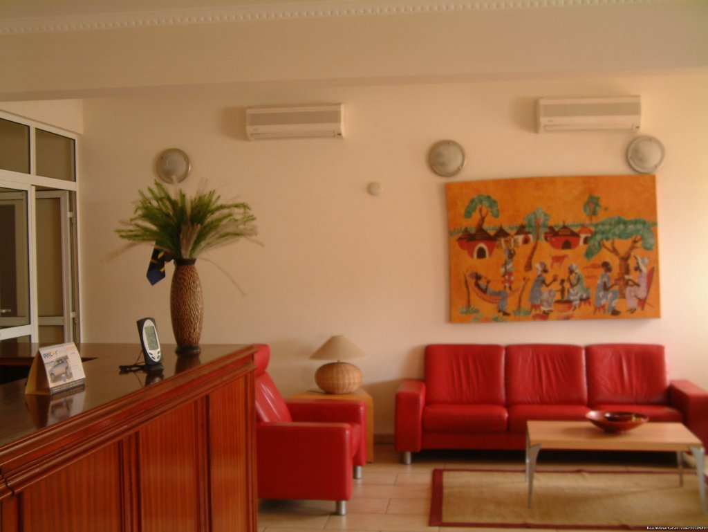 Hotel reception  | Palm Beach Resort ..an accessible tropical holiday | Image #9/15 | 