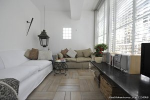 Deluxe Apartment for Vacation Rental in Tel Aviv | Tel Aviv, Israel Vacation Rentals | Israel Vacation Rentals