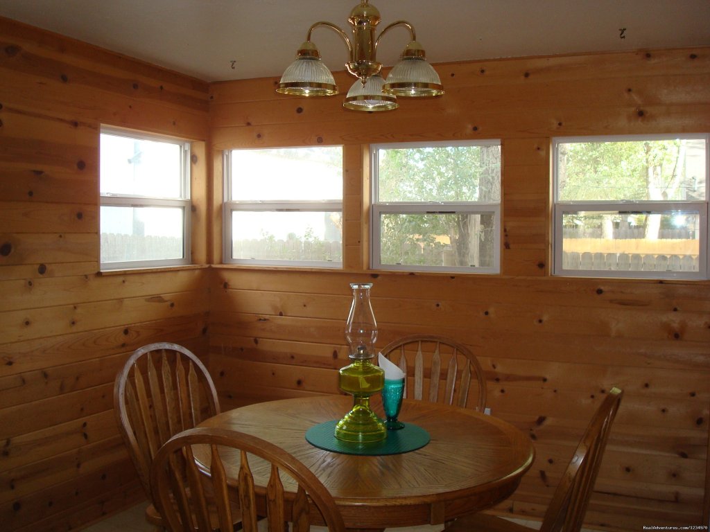 Breakfast Room | Pikes Peak Cottage By Garden Of The Gods: Mnt View | Image #14/26 | 