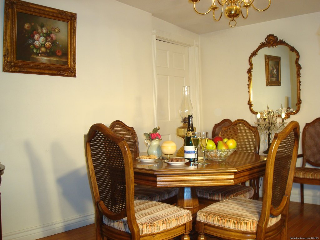 Elegant Dining Room | Victorian Retreat In Historic Town:  Mtn View | Image #3/25 | 