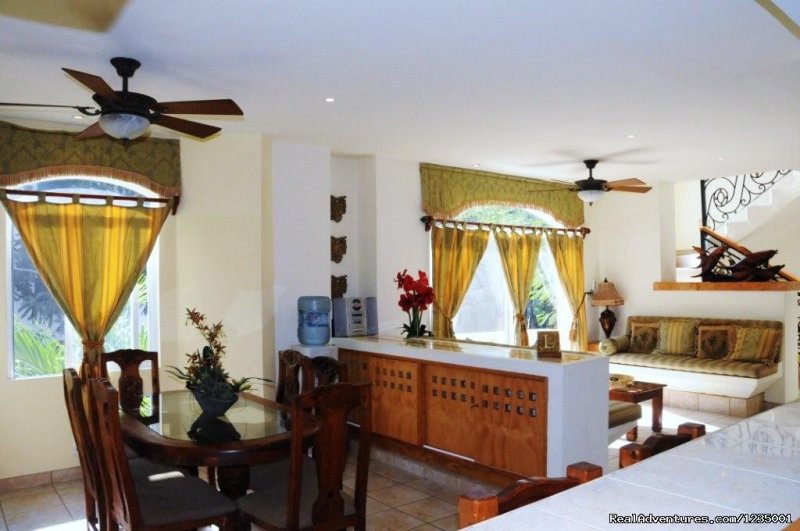 Large 5 bedroom Family Villa - Footsteps to Beach | Image #13/19 | 