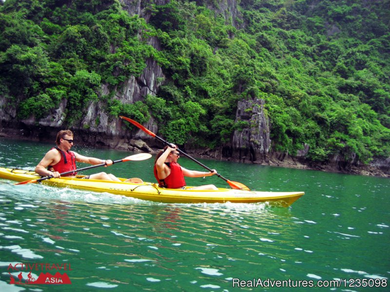 Kayaking Halong Bay, Vietnam | Real Kayaking Halong Bay 3 days | Image #5/10 | 