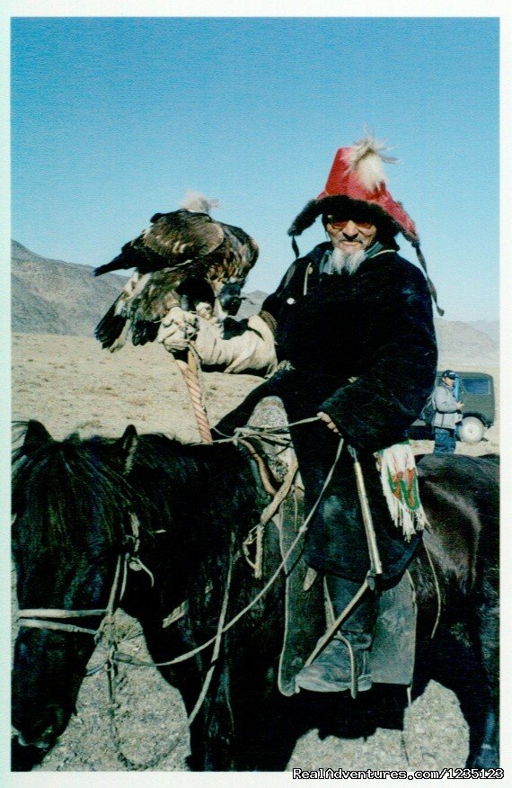 Western Mongolia | Gobi Expeditions Mongolia | Ulaan Baatar, Mongolia | Sight-Seeing Tours | Image #1/20 | 