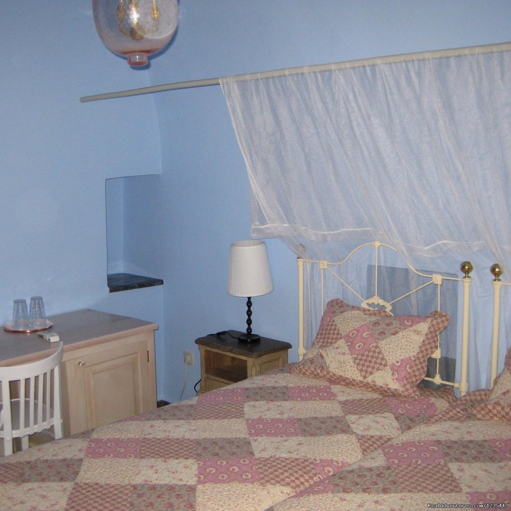 NARKISOS room | Traditional Hotel  IANTHE | Image #8/10 | 