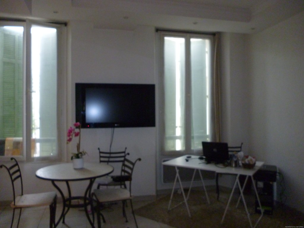 Cannes Close to Everything  Walk minutes to ... | Cannes, France | Vacation Rentals | Image #1/1 | 