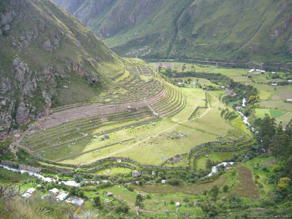 Qoriwayrachina  Inka Trail | Hiking Inca Trail to Machupicchu | Image #3/12 | 