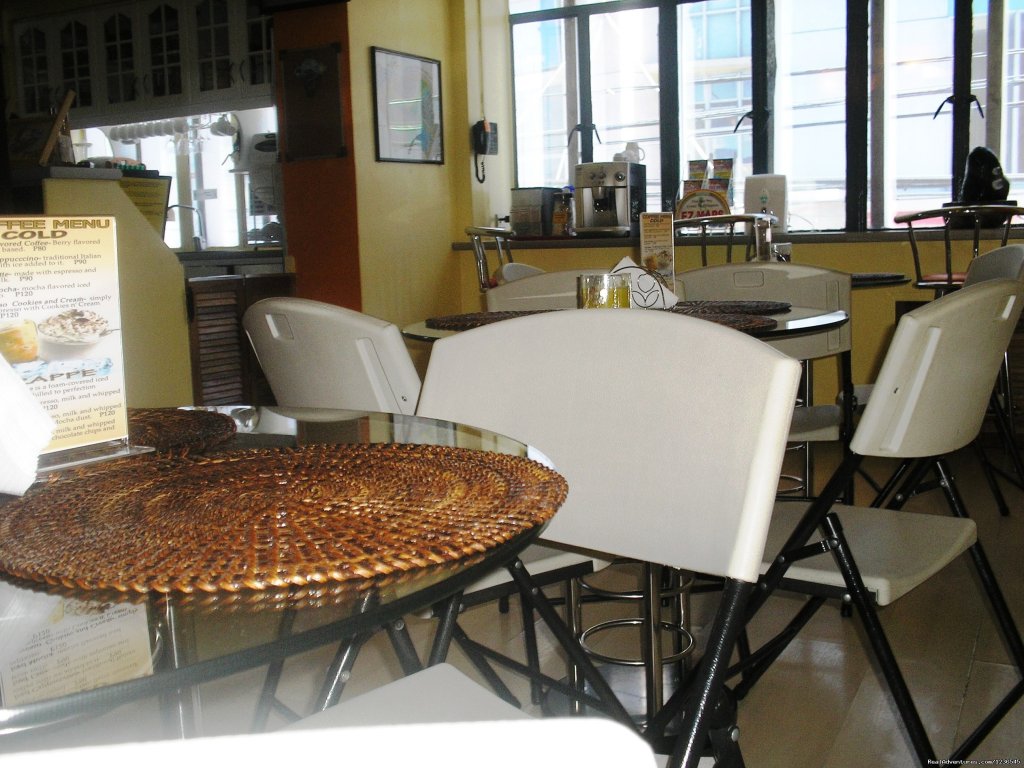 Dinning Area | Budget Hotel in Makati City, Philippines | Image #8/8 | 