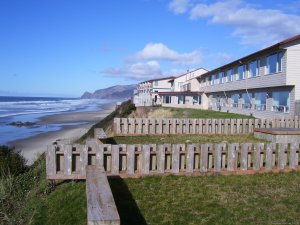 Sea Horse Oceanfront Lodging | Lincoln City, Oregon