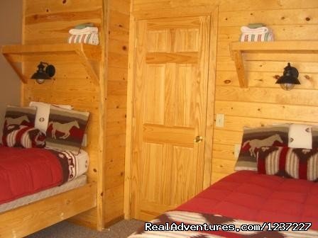 Inside of a cabin | The perfect lodging choice for the Moab area | Image #8/8 | 