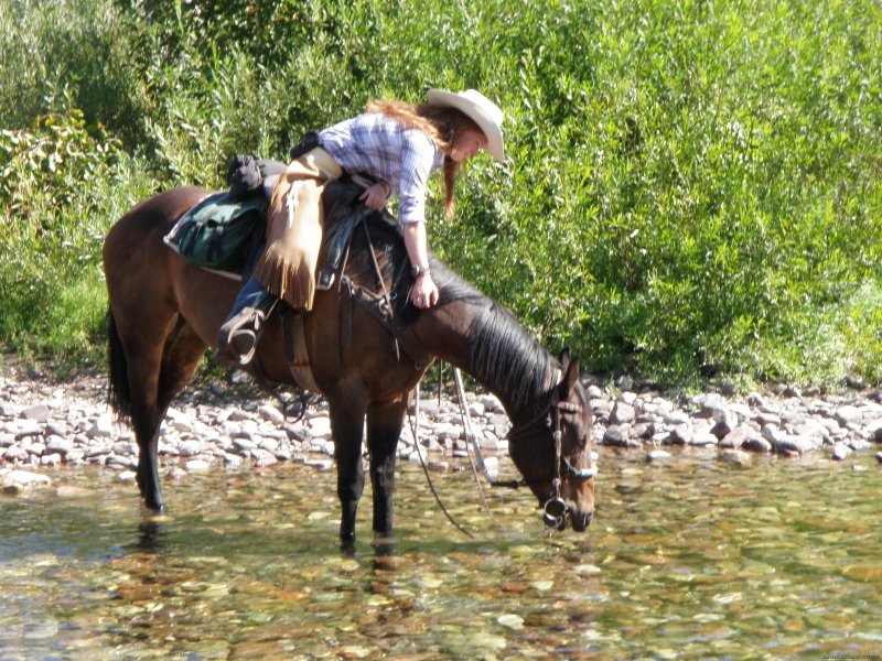 Refreshing Pause | Horseback Riding Adventures | Image #2/20 | 