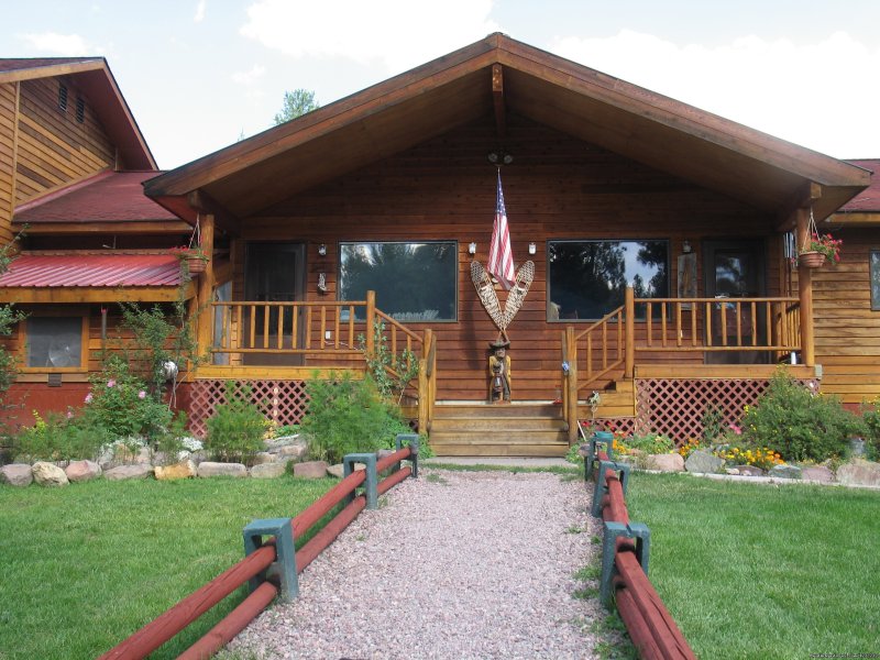 Rich's Montana Guest Ranch - Main Lodge | Horseback Riding Adventures | Image #20/20 | 