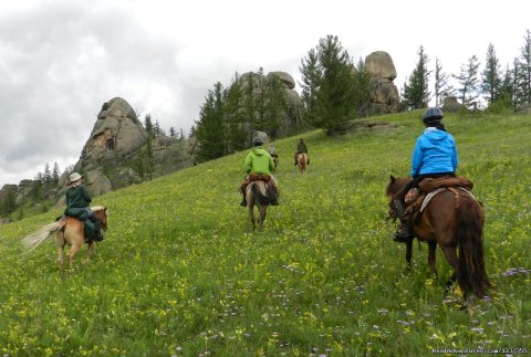 Stone Horse Expeditions & Travel, Exploring the Park