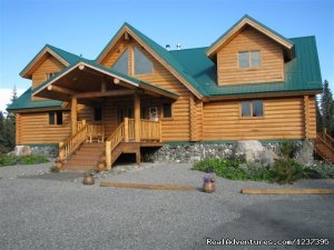 Upscale Lodging on the Kenai River, Alaska