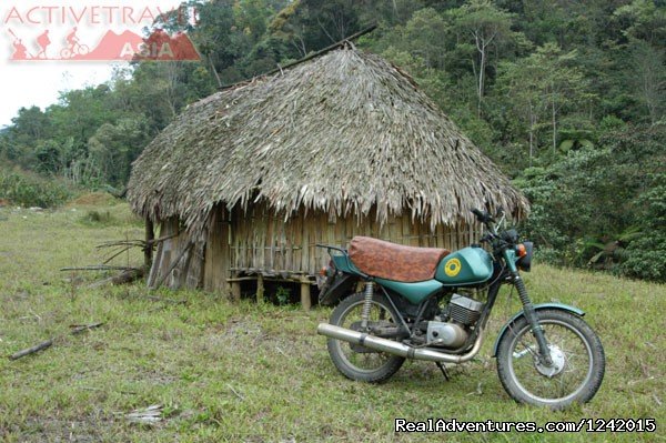 Motorcycling tour to Northern Vietnam | Motorcycling West to East Northern Vietnam 05 days | Image #4/9 | 