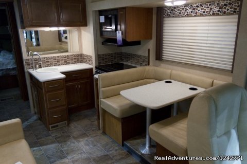 Privately Owned 'ACE JR' Class A RV | Image #2/8 | 